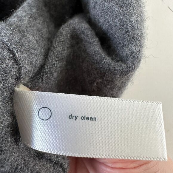 Three Dots 100% Cashmere Carbon Gray Boxy Turtle Neck Long Sleeve Sweater Small - Picture 8 of 10